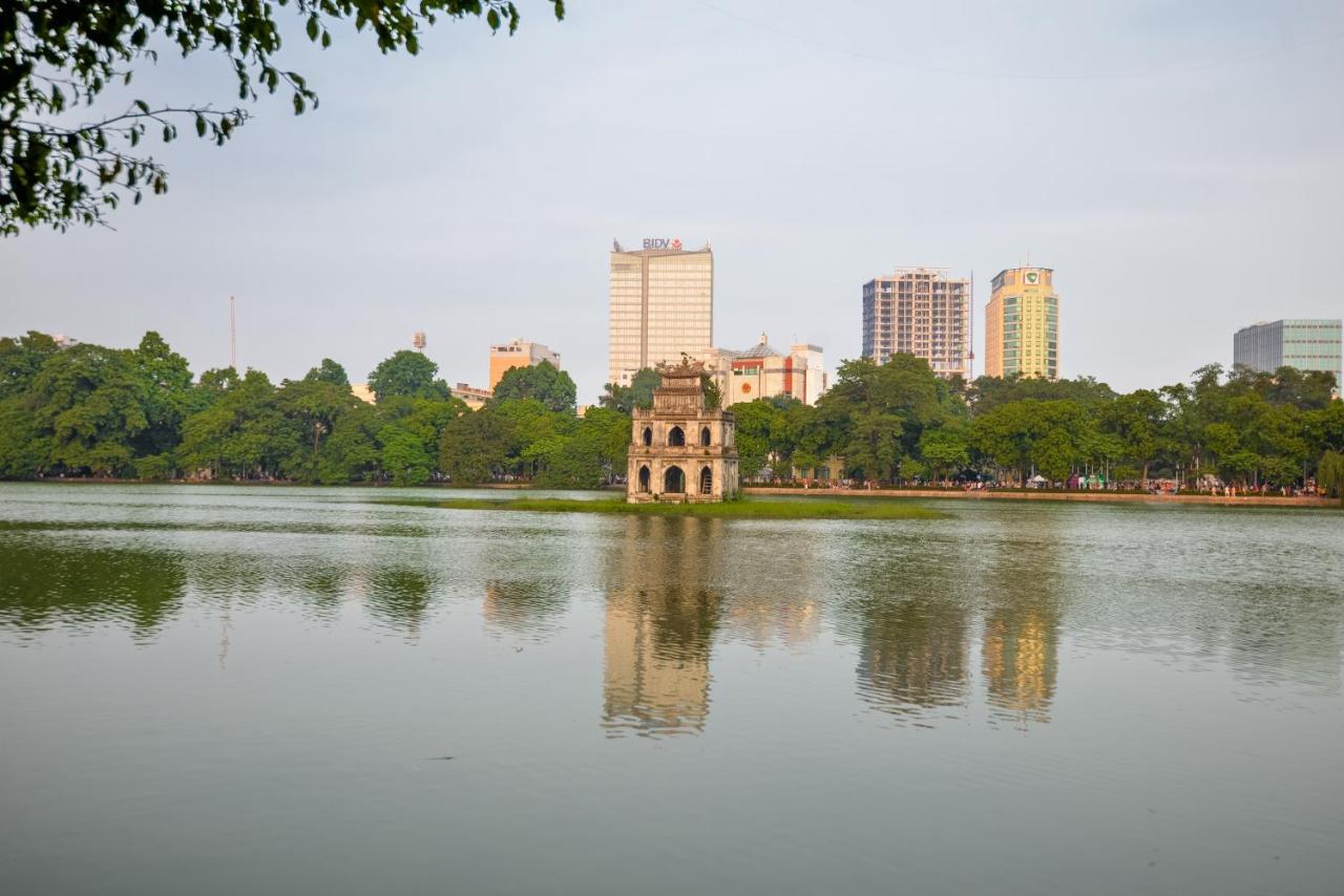 22Housing Hotel & Apartment 81 Linh Lang Hanoi Eksteriør billede