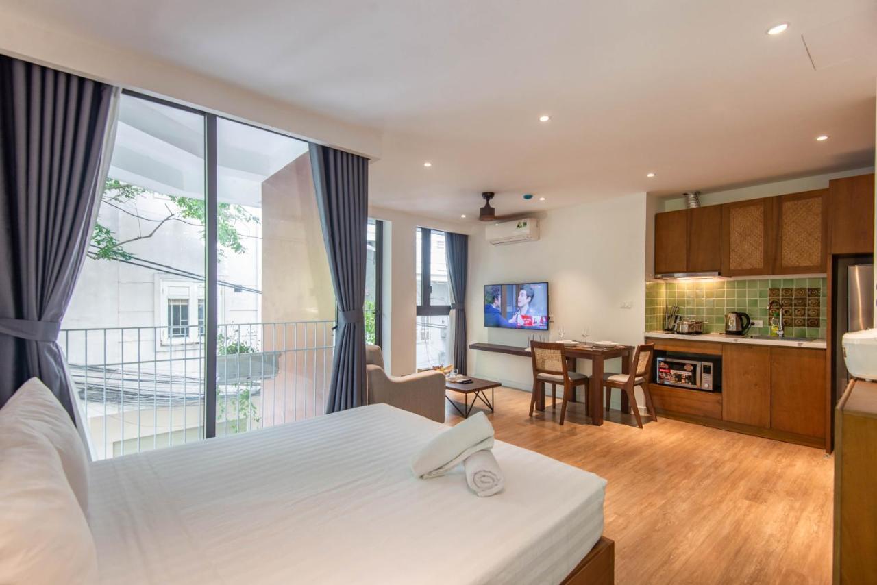 22Housing Hotel & Apartment 81 Linh Lang Hanoi Eksteriør billede